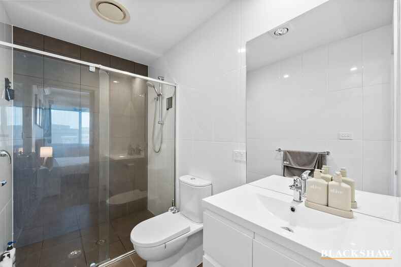 10/22 Max Jacobs Avenue Wright