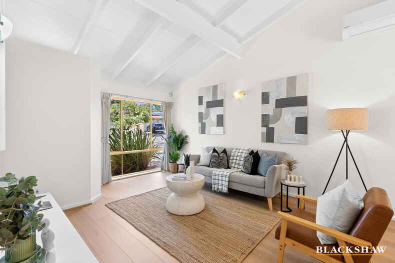 21/28 Ringrose Crescent Isaacs