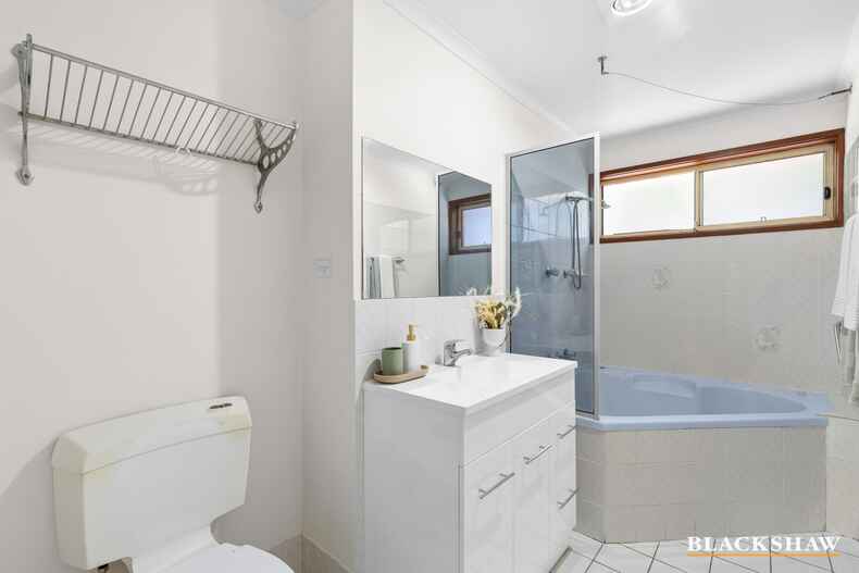 21/28 Ringrose Crescent Isaacs