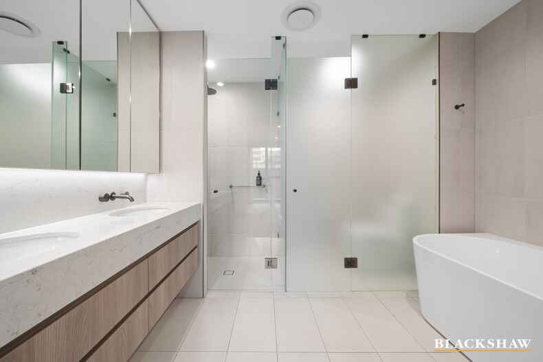 178/44 Constitution Avenue Parkes