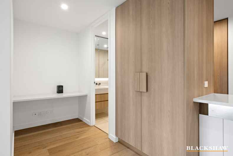 178/44 Constitution Avenue Parkes