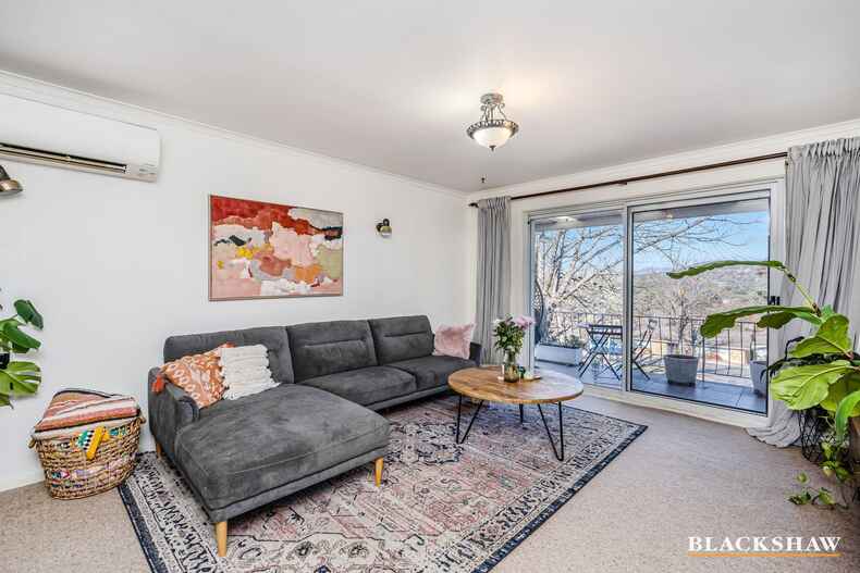 9 Withers Place Weston