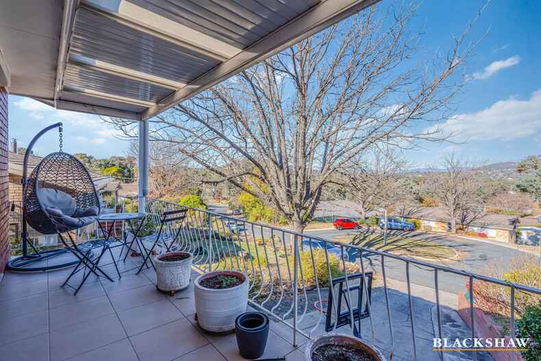 9 Withers Place Weston