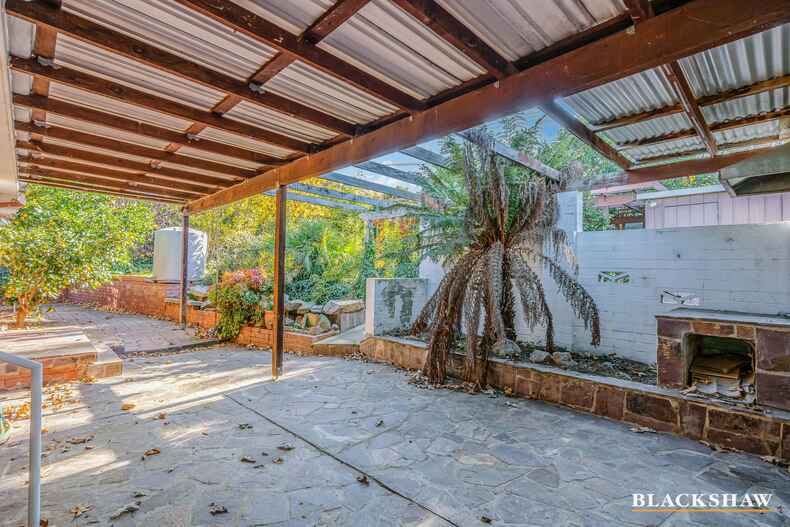 9 Withers Place Weston