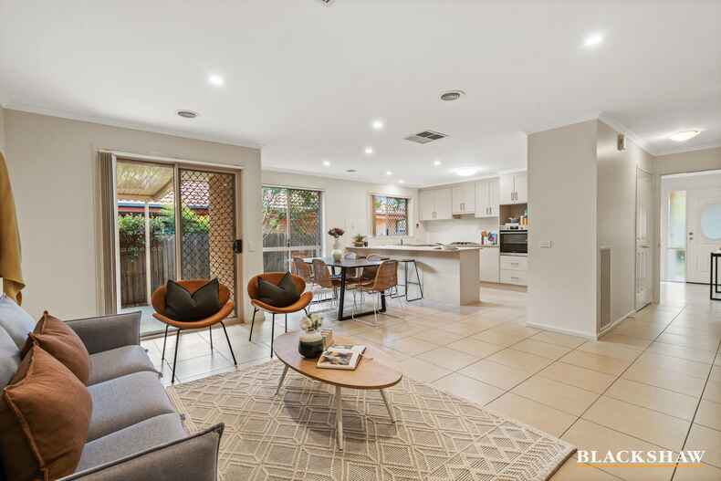 6 Hohnen Street Bruce