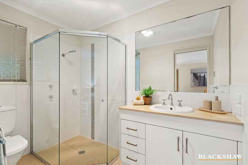 6 Hohnen Street Bruce