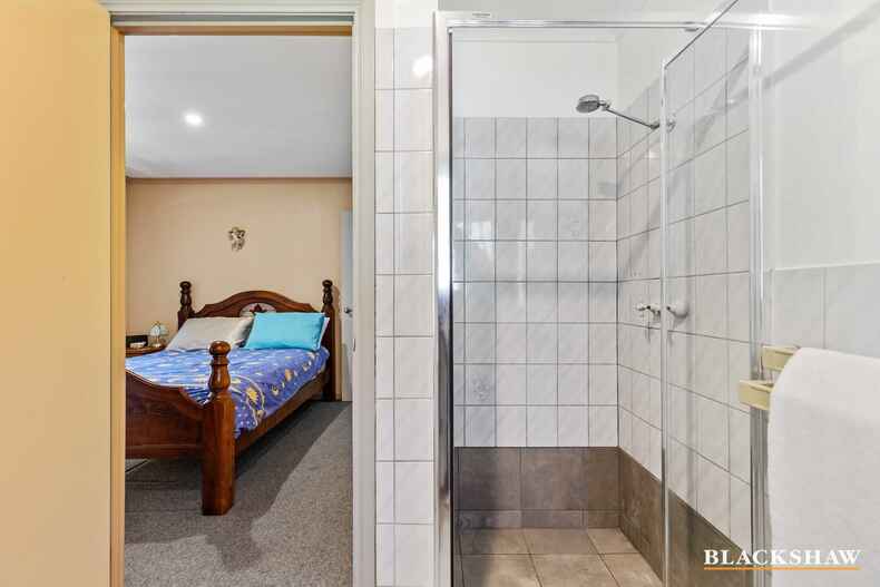 11 Christopher Crescent Batehaven