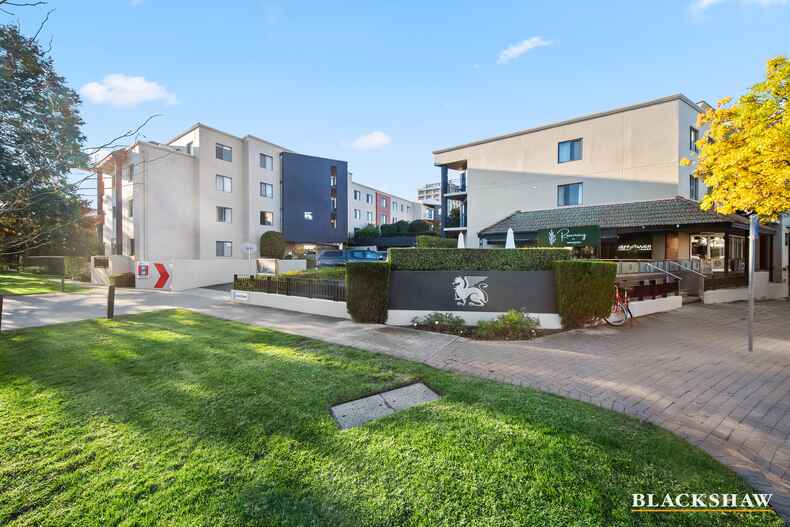 104/15 Tench Street Kingston