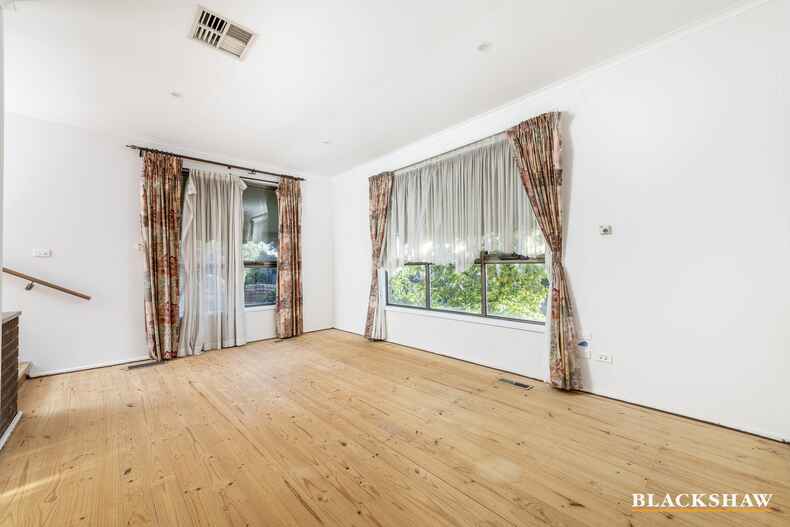 25 Mortlock Circuit Kaleen