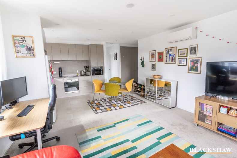 61/1 Buningyong Street Watson