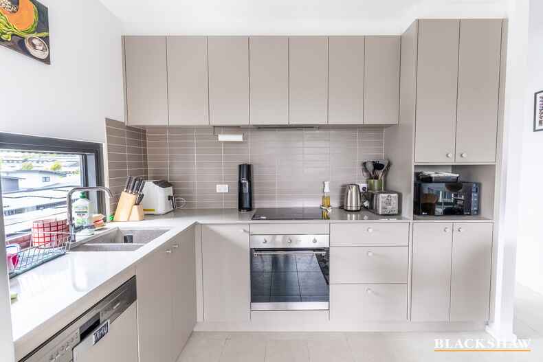 61/1 Buningyong Street Watson