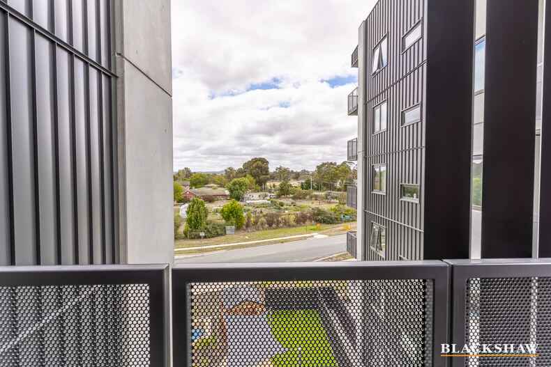 61/1 Buningyong Street Watson