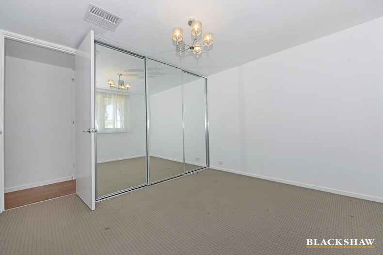 1 Sinclair Street Kambah