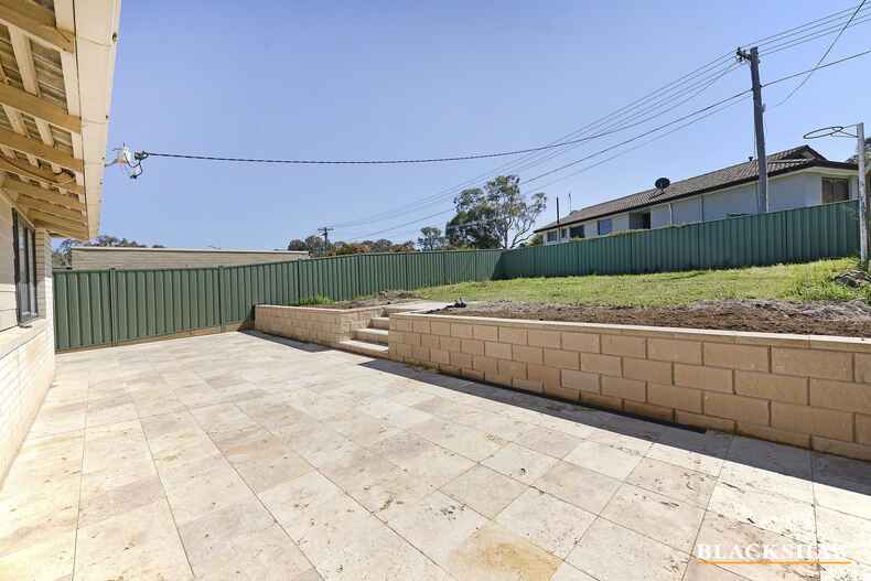 1 Sinclair Street Kambah