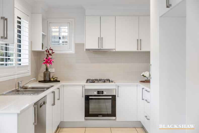 5/110 Henderson Road Crestwood