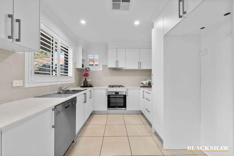 5/110 Henderson Road Crestwood
