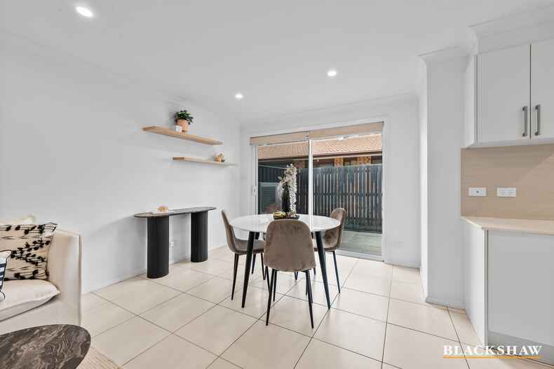 5/110 Henderson Road Crestwood
