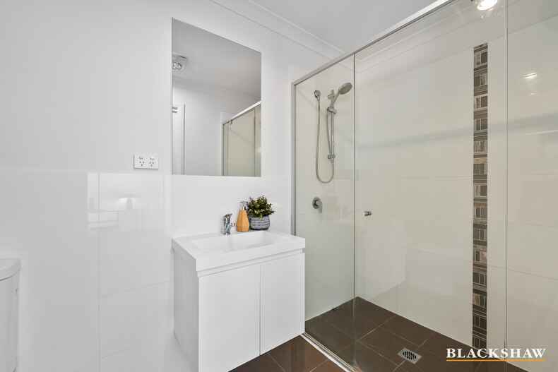 5/110 Henderson Road Crestwood
