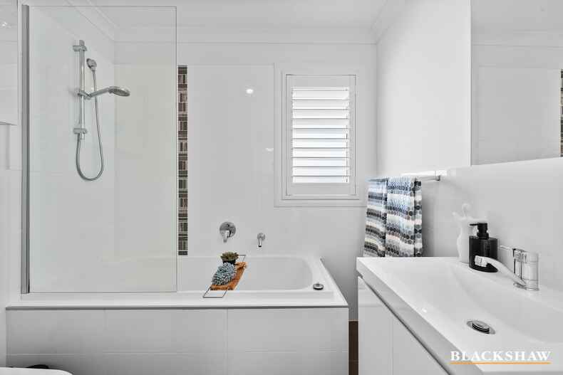 5/110 Henderson Road Crestwood
