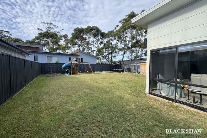 20 Gillan Grove Broulee