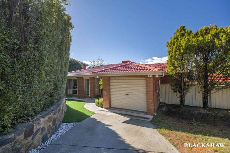 5 Ahmatt Street Ngunnawal