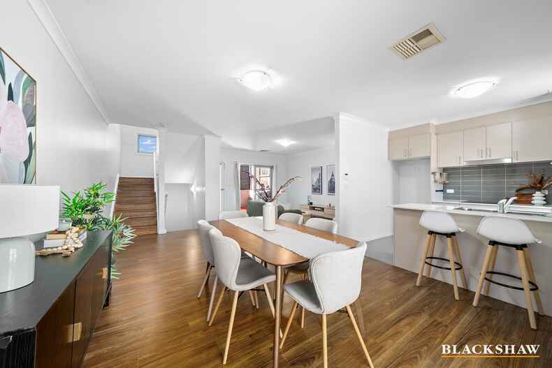 66/41 Philip Hodgins Street  Wright