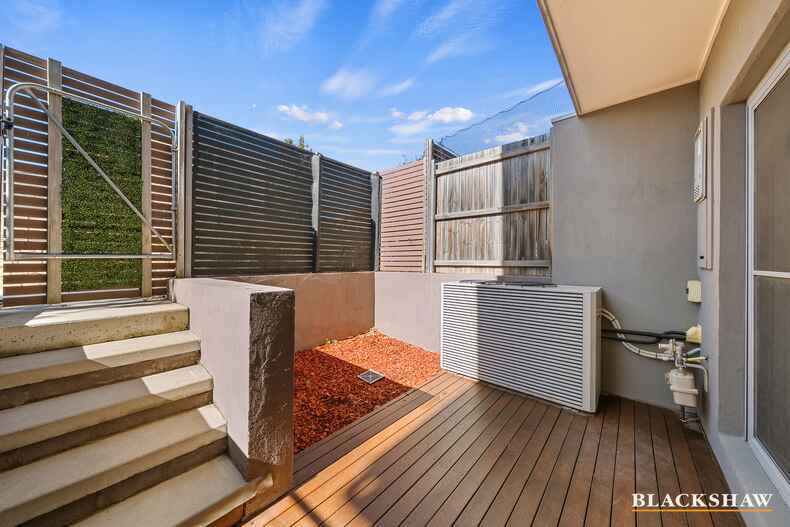 66/41 Philip Hodgins Street  Wright