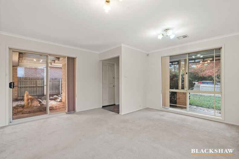 73 Freda Bennett Circuit Nicholls