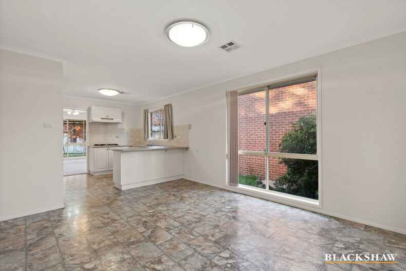 73 Freda Bennett Circuit Nicholls