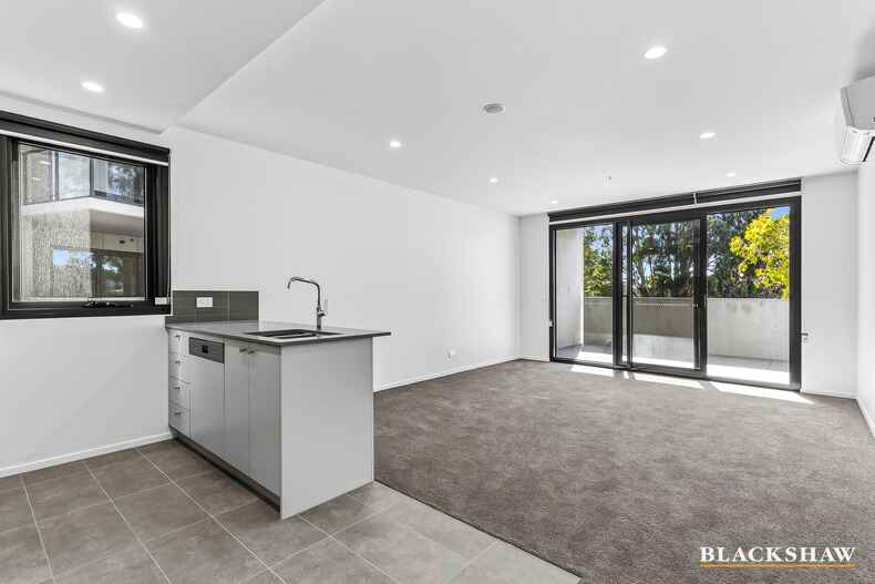 2/3 Nanango Way Watson