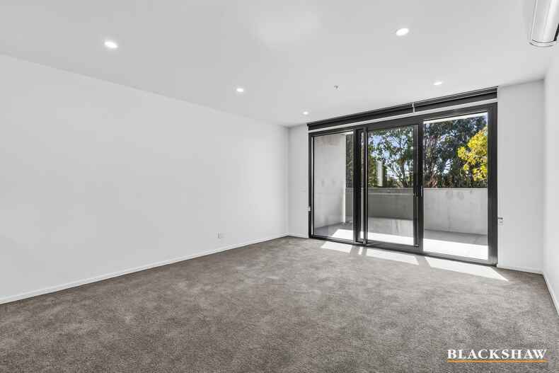 2/3 Nanango Way Watson