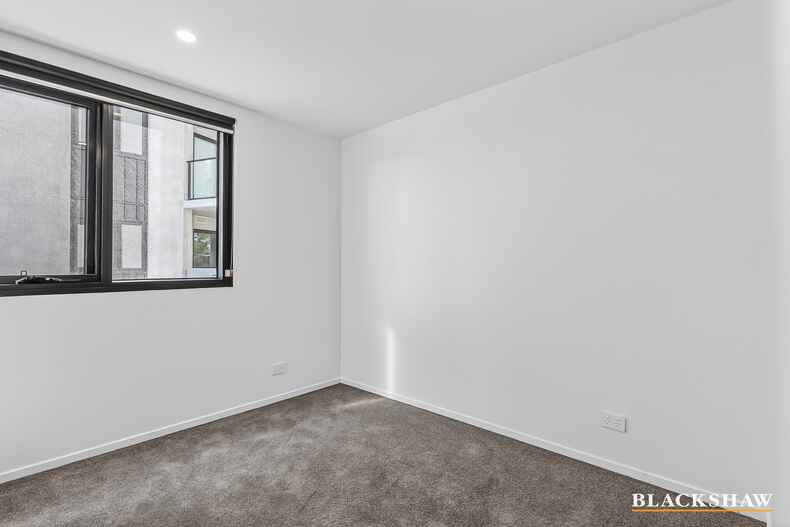 2/3 Nanango Way Watson