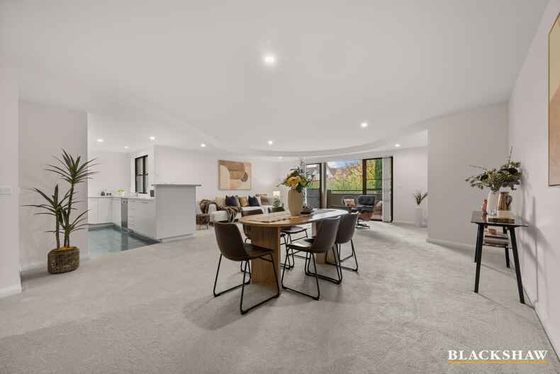 27/1 Eldridge Crescent Garran