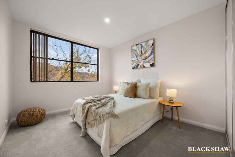 27/1 Eldridge Crescent Garran