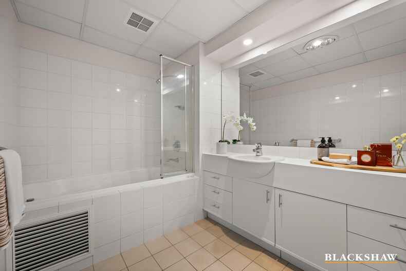 27/1 Eldridge Crescent Garran