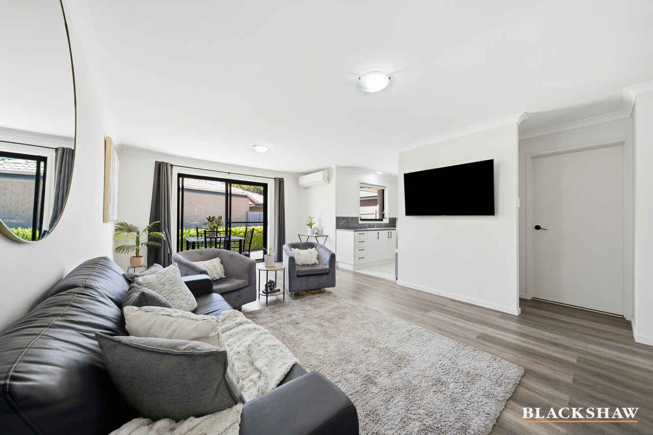 1 Jeff Snell Crescent Dunlop