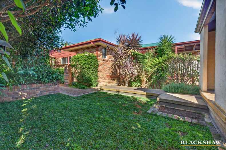 8 France Place Long Beach