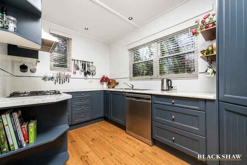 17 Vaughan Gardens Narrabundah