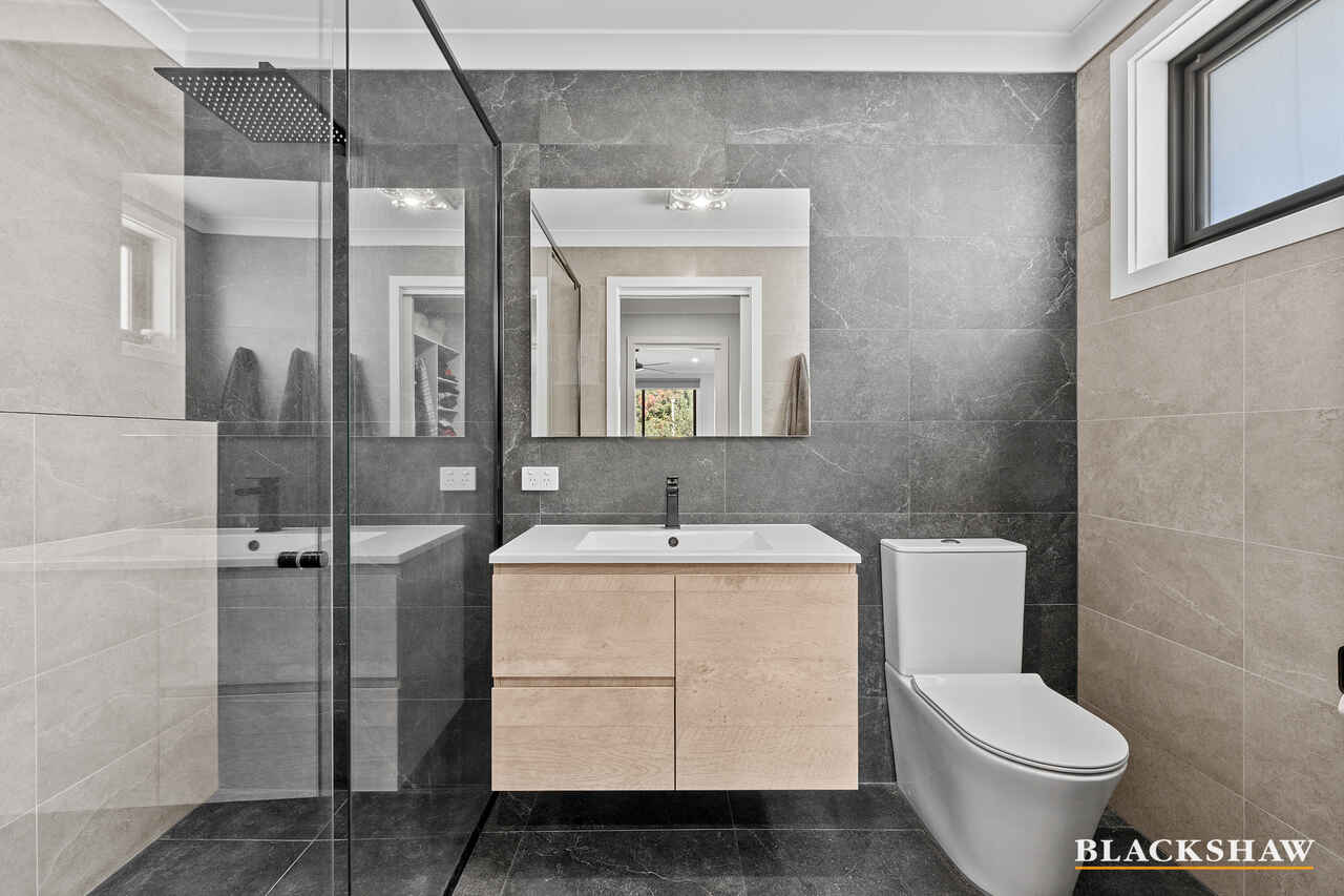 8 Bridge Place Latham