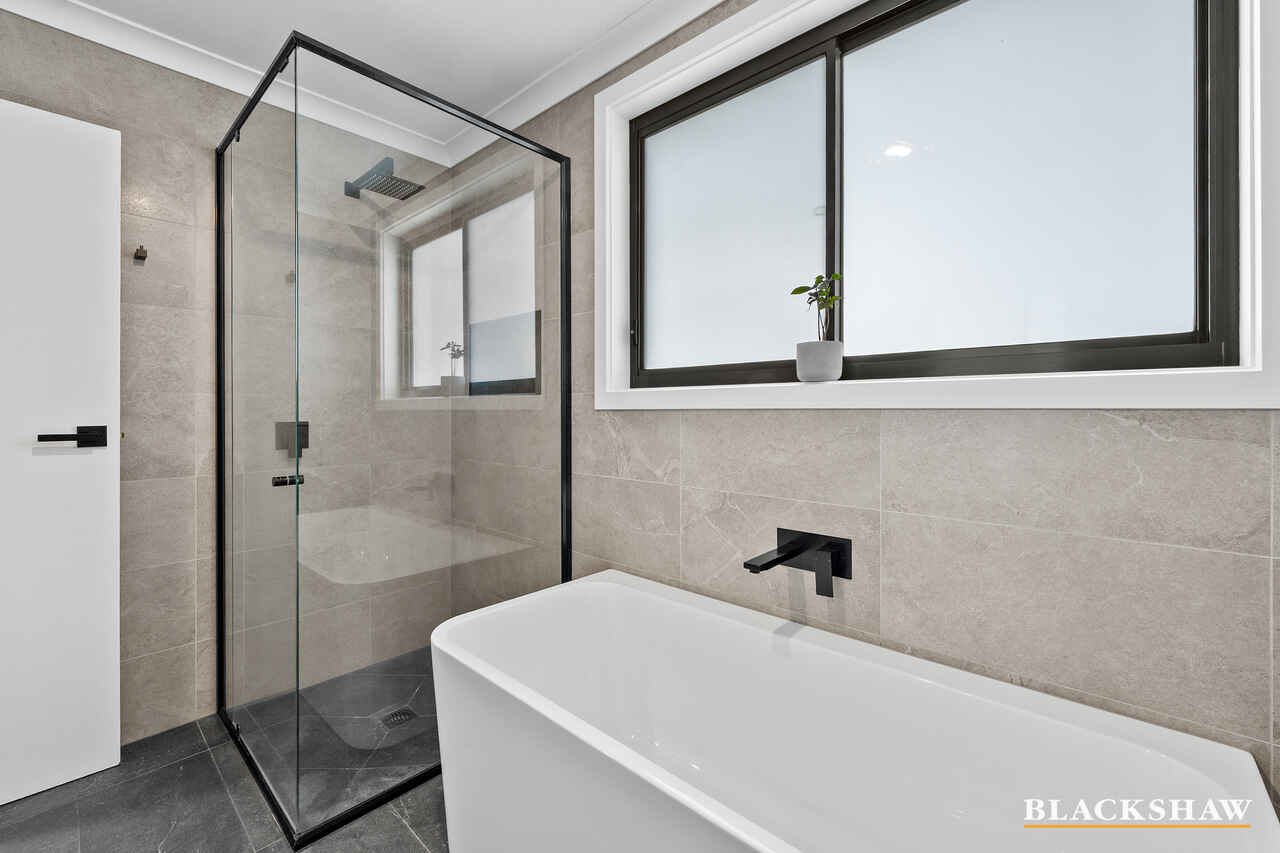 8 Bridge Place Latham