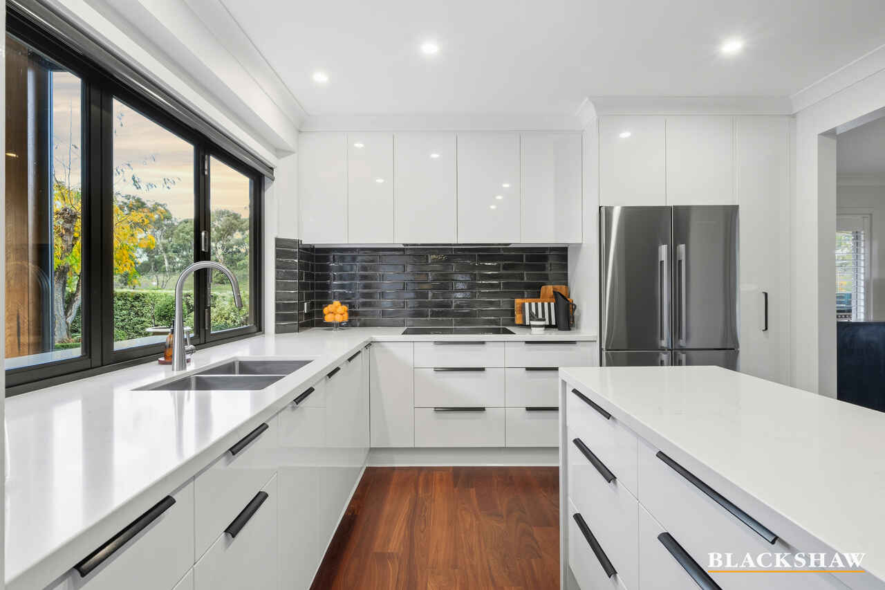 2 Goldsbrough Close Macarthur