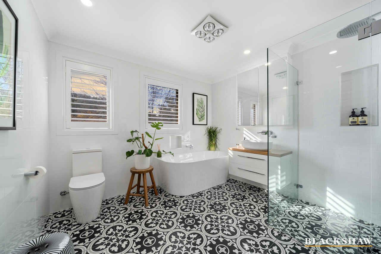 2 Goldsbrough Close Macarthur