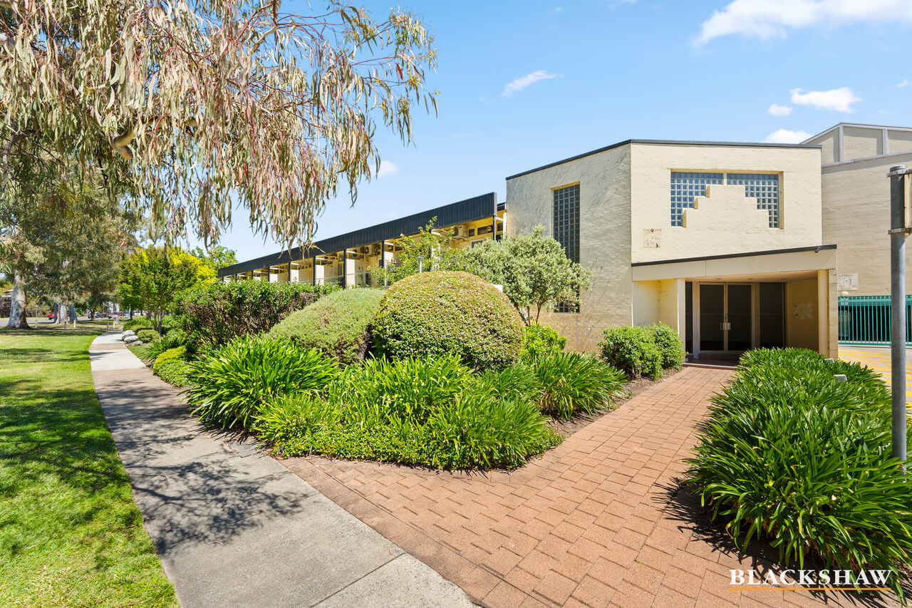 36/47 McMillan Crescent Griffith