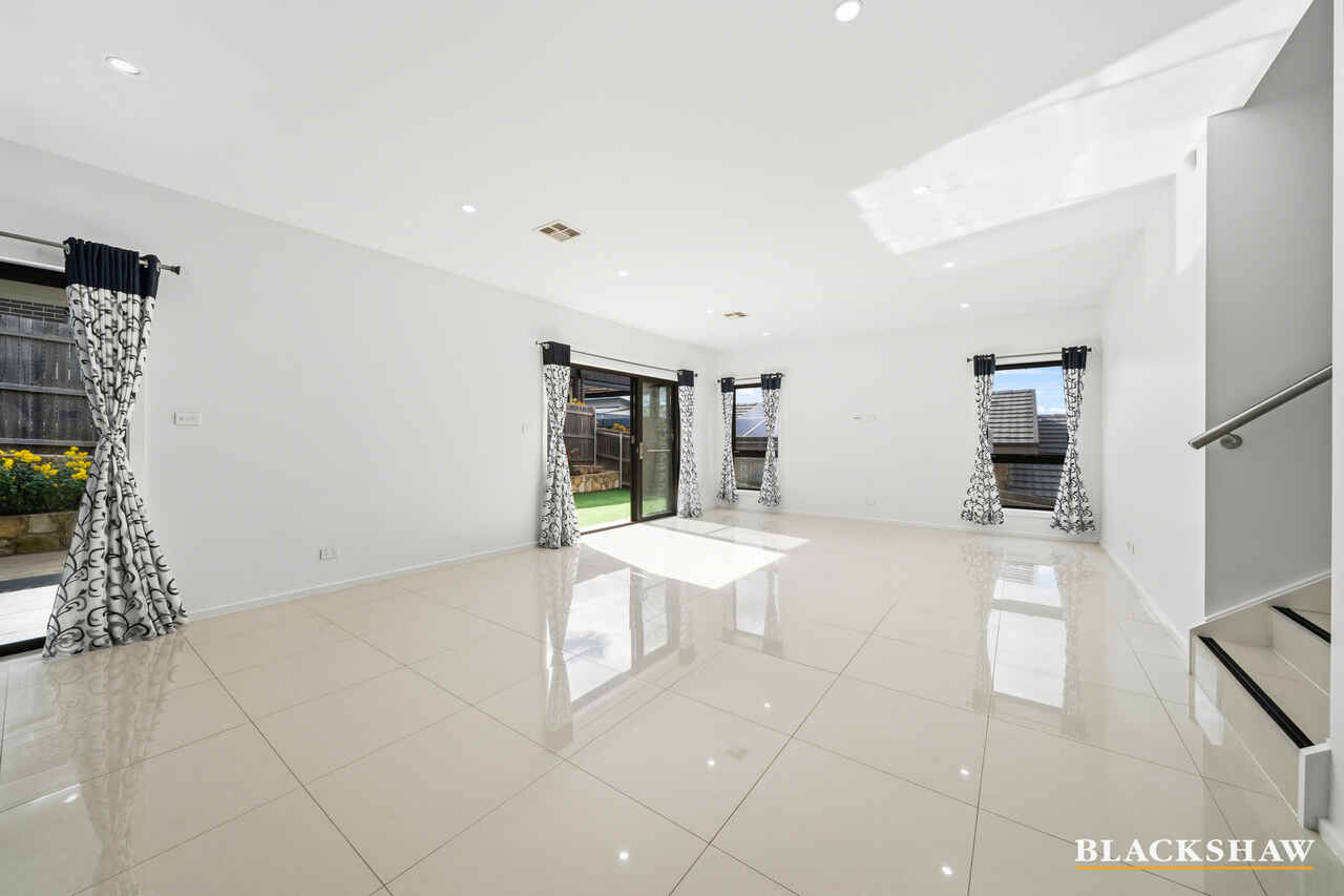 34 Vellacott Street Denman Prospect