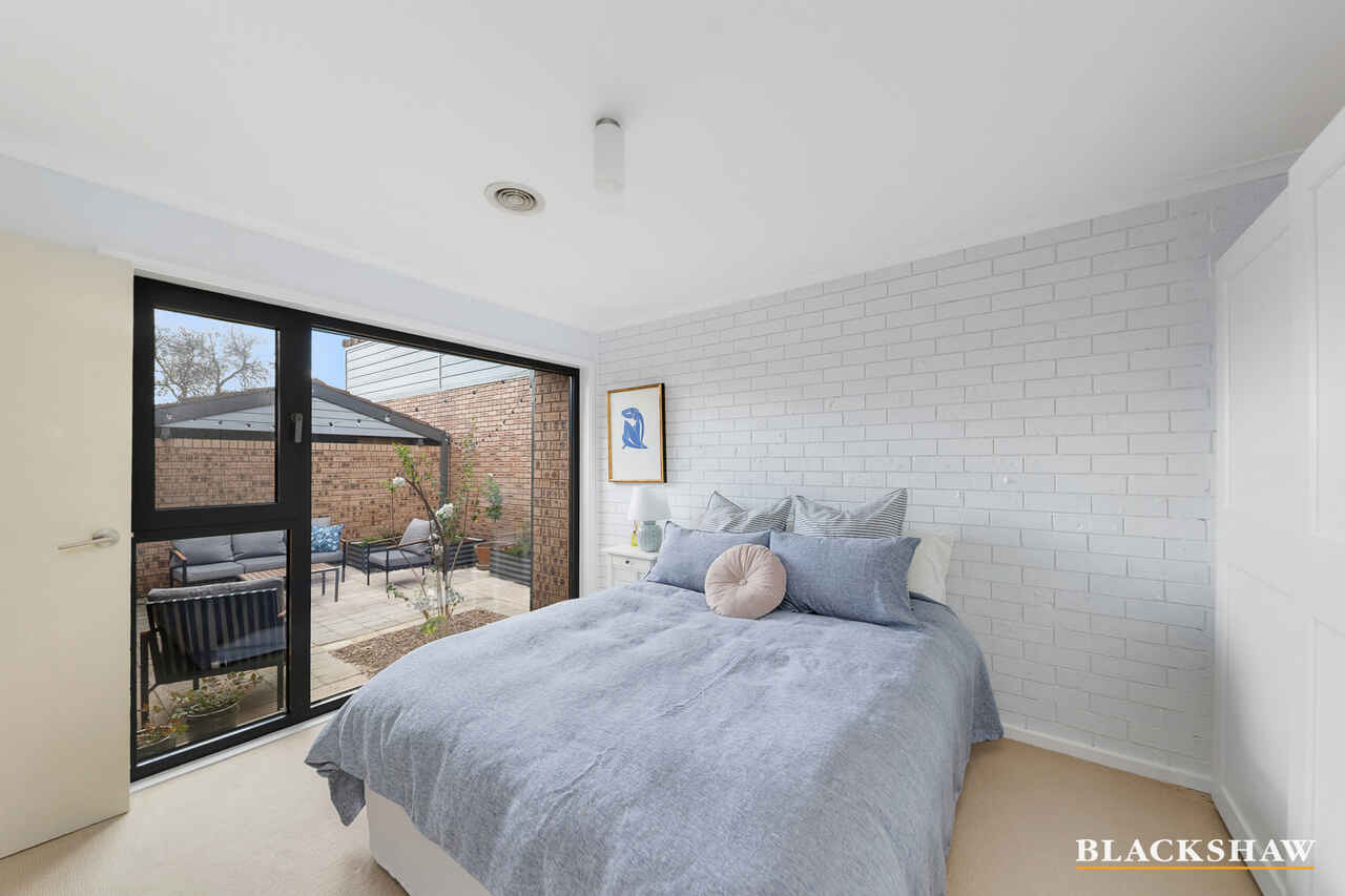 11 MacFarlan Place Latham