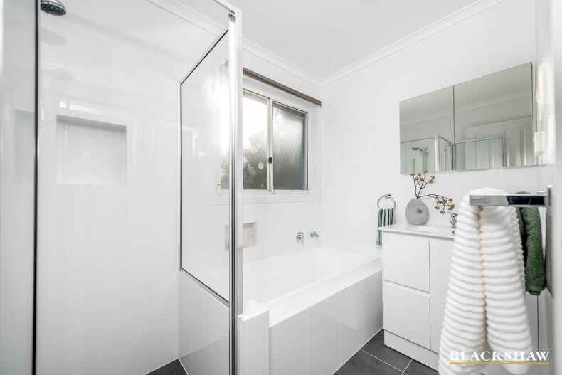 5 Elyard Place Dunlop 5 Elyard Place Dunlop