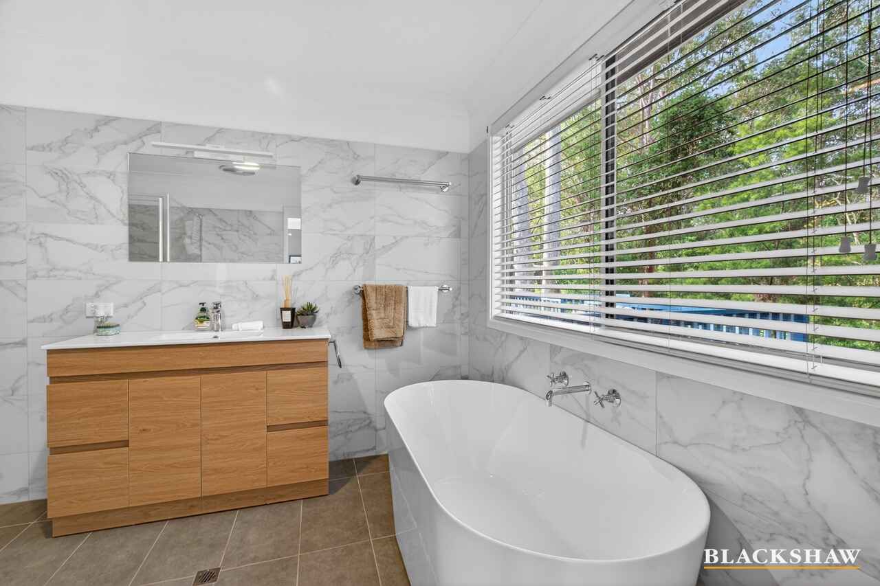 34 Northcove Road Long Beach