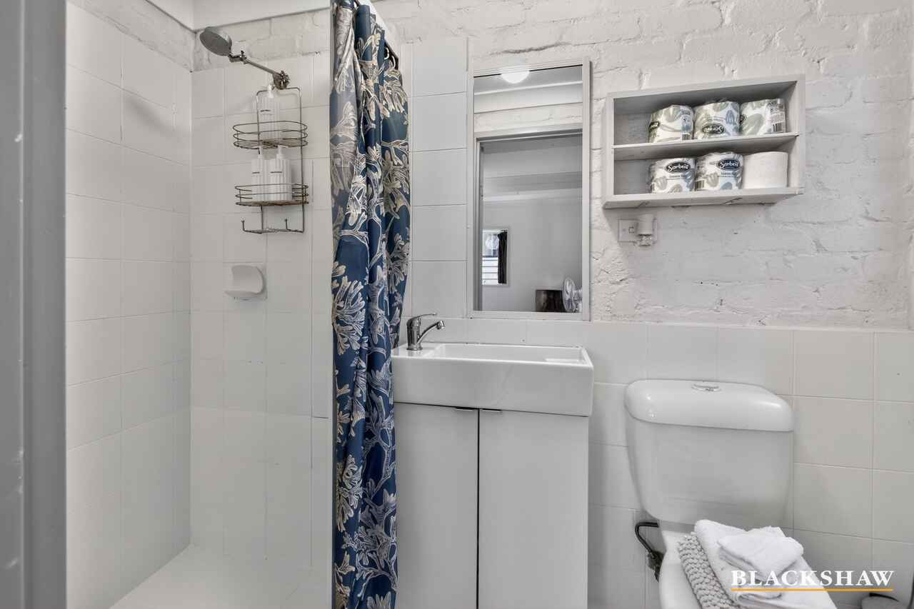 34 Northcove Road Long Beach