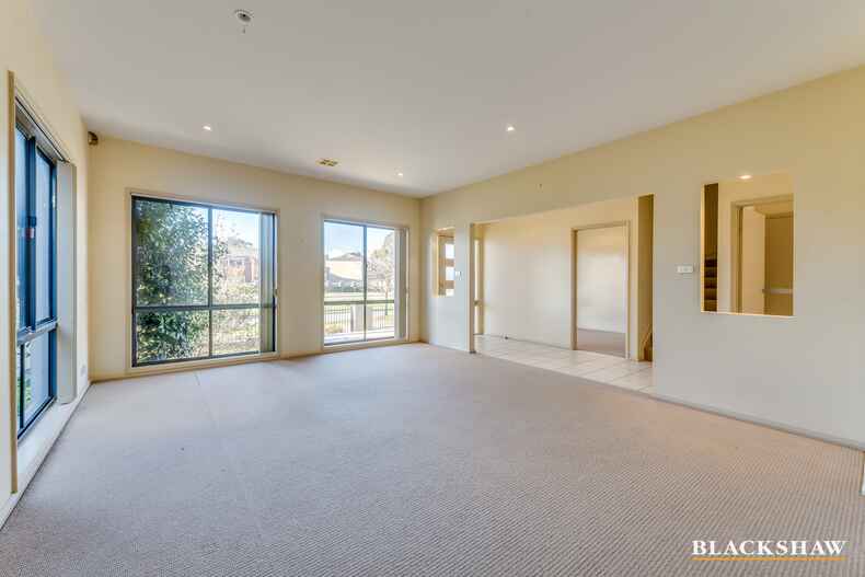 37 Nellie Hamilton Avenue Gungahlin 37 Nellie Hamilton Avenue Gungahlin