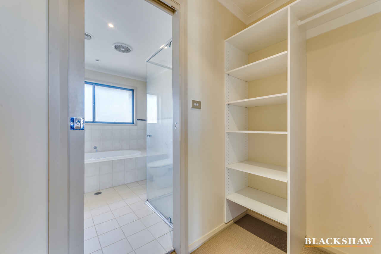 37 Nellie Hamilton Avenue Gungahlin